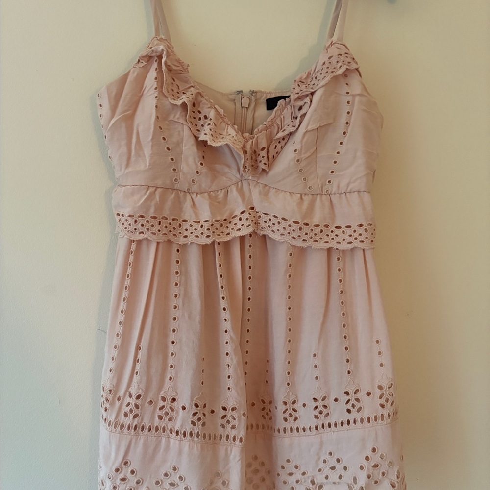 BCBGMAXAZRIA Blush Pink Eyelet Babydoll Cami Top XS Ruffle Lace